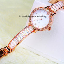 Großhandelsfrauen-moderne Goldarmband-Uhr für Damen-Mädchen